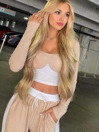Zlatta Blond Top Escort Düsseldorf 2