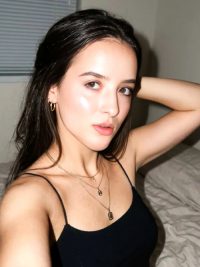 Miyya Top Escort Düsseldorf 3